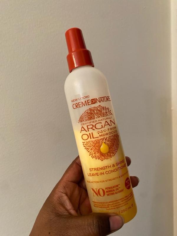 CREME OF NATURE  - STRENGTH & SHINE LEAVE-IN CONDITIONER - 250mL